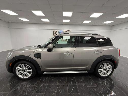 Melting Silver Metallic 2018 MINI Countryman Cooper