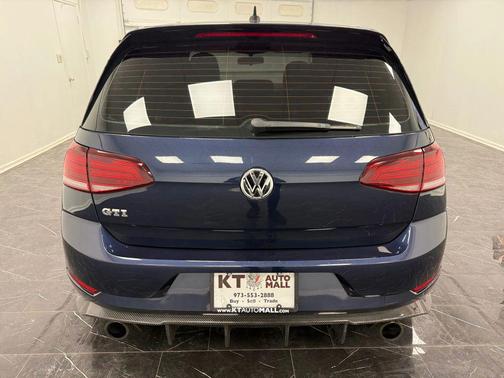 2018 Volkswagen Golf GTI 2.0T S 4-Door