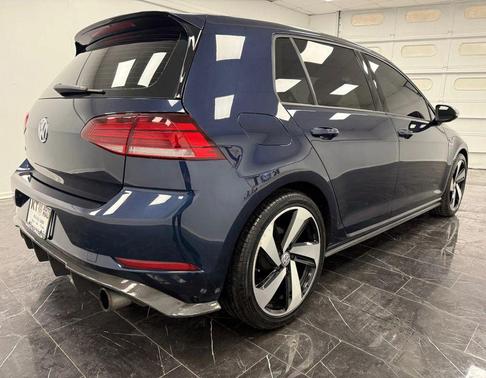 2018 Volkswagen Golf GTI 2.0T S 4-Door