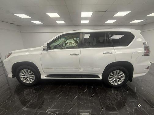 Starfire Pearl 2017 Lexus GX 460 Premium
