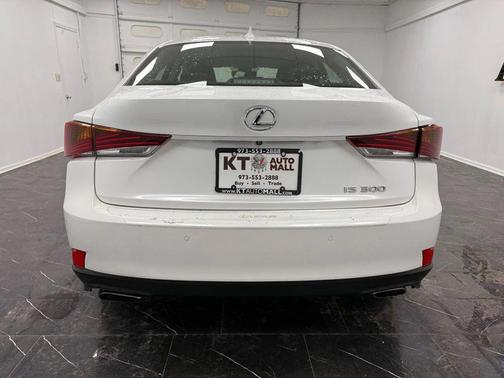 2019 Lexus IS 300 Base