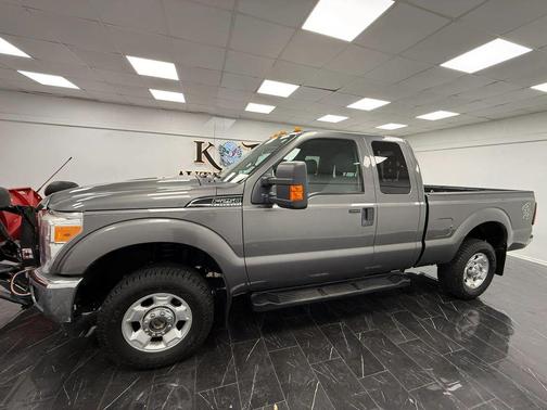 Black 2012 Ford F-250 XLT