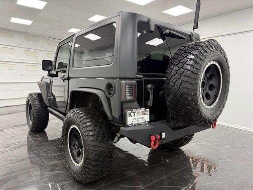 2016 Jeep Wrangler Sport