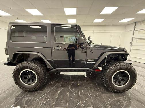 2016 Jeep Wrangler Sport