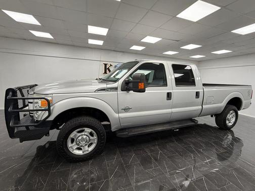 Ingot Silver Metallic 2016 Ford F-350 XLT