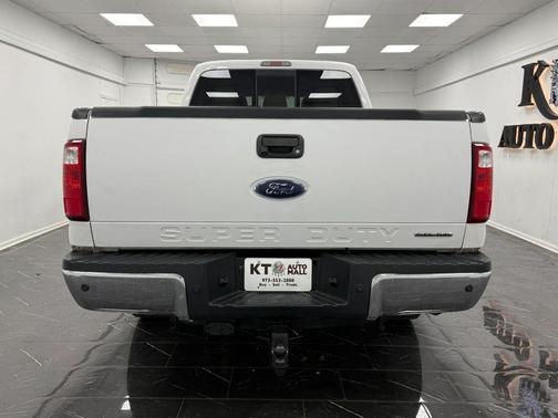 White 2012 Ford F-250 Lariat