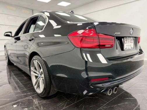 2018 BMW 330 xDrive