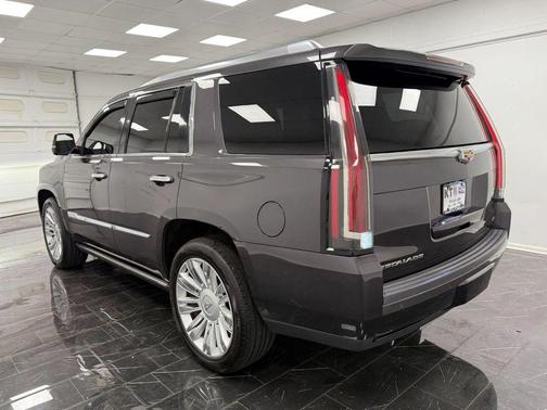 Gray 2015 Cadillac Escalade Platinum