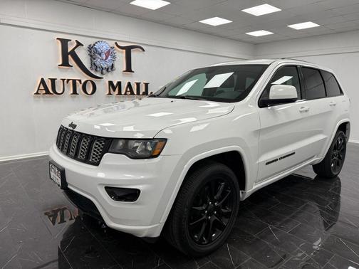 2017 Jeep Grand Cherokee Altitude