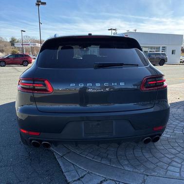 2018 Porsche Macan S