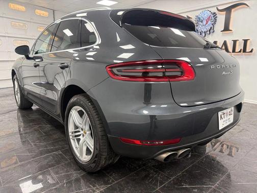 2018 Porsche Macan S