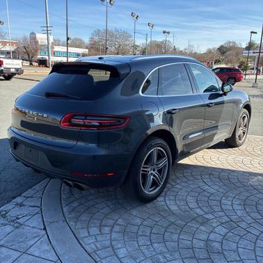 2018 Porsche Macan S