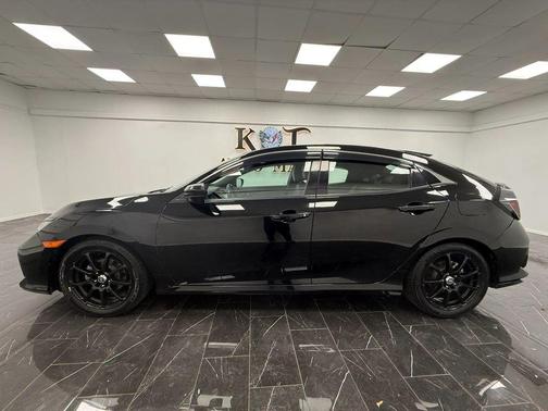 Black 2017 Honda Civic EX-L Navi