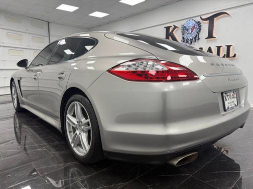 2012 Porsche Panamera 4