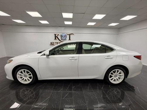 Starfire Pearl 2014 Lexus ES 350 Base