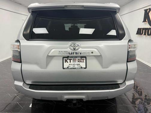 2017 Toyota 4Runner SR5 Premium