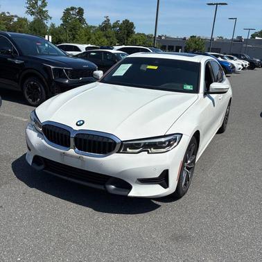 White 2019 BMW 330 xDrive