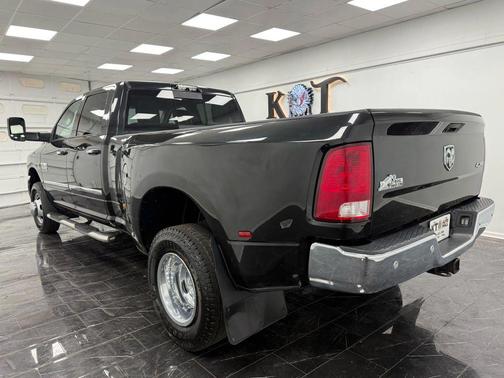 2018 RAM 3500 Big Horn Crew Cab 4x4 8' Box