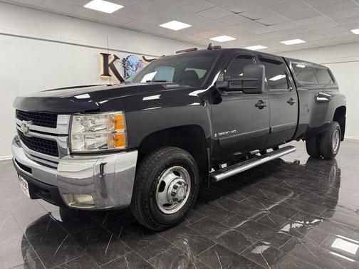 Black 2007 Chevrolet Silverado 3500 LTZ Crew Cab
