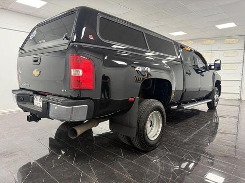 Black 2007 Chevrolet Silverado 3500 LTZ Crew Cab