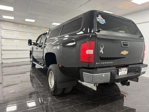 Black 2007 Chevrolet Silverado 3500 LTZ Crew Cab