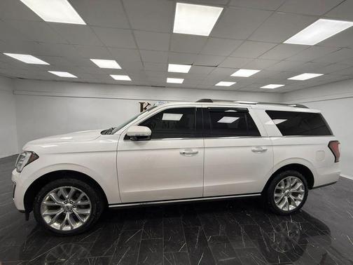 White Platinum Metallic Tri-Coat 2019 Ford Expedition Max Limited