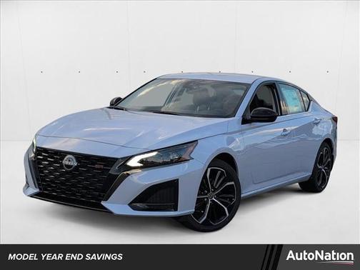 2025 Nissan Altima SR FWD