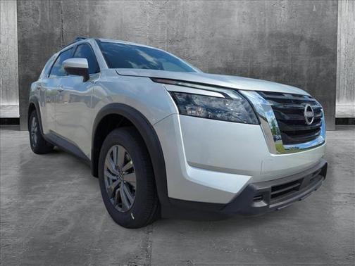 2025 Nissan Pathfinder SV FWD