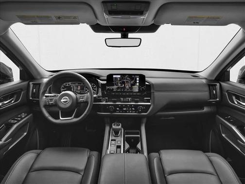 2025 Nissan Pathfinder SL FWD