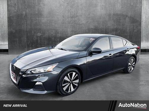 2022 Nissan Altima 2.5 SV
