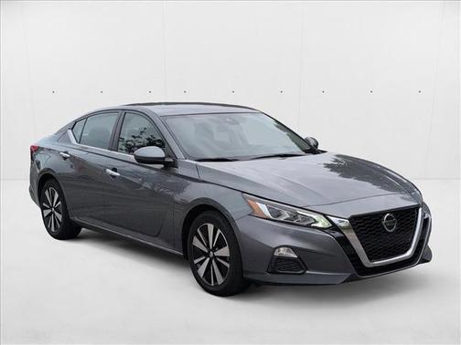 2021 Nissan Altima 2.5 SV