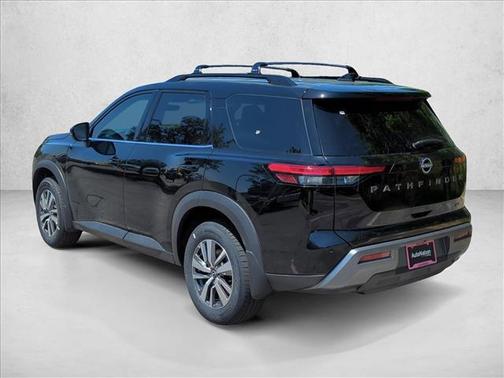 Super Black 2026 Nissan Pathfinder SL