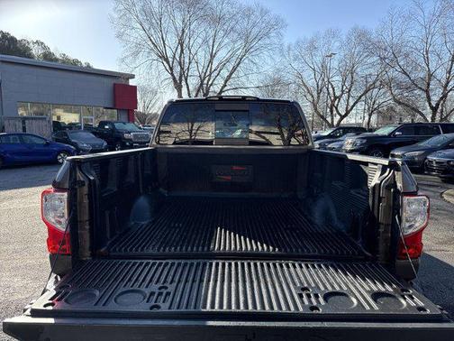 2019 Nissan Titan SV