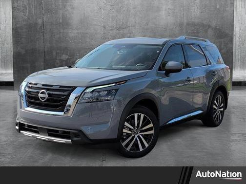 2025 Nissan Pathfinder Platinum FWD