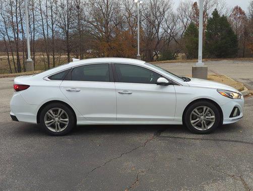 2019 Hyundai SONATA SEL
