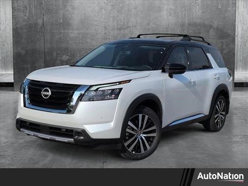 2025 Nissan Pathfinder Platinum FWD