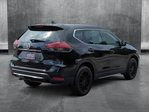 2020 Nissan Rogue S