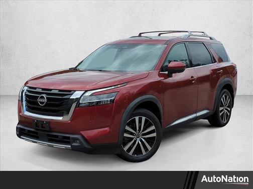 2023 Nissan Pathfinder Platinum FWD