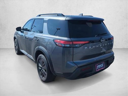 2022 Nissan Pathfinder SV 4WD