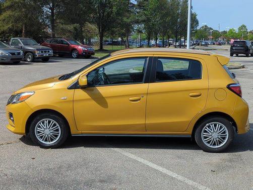 2024 Mitsubishi Mirage ES
