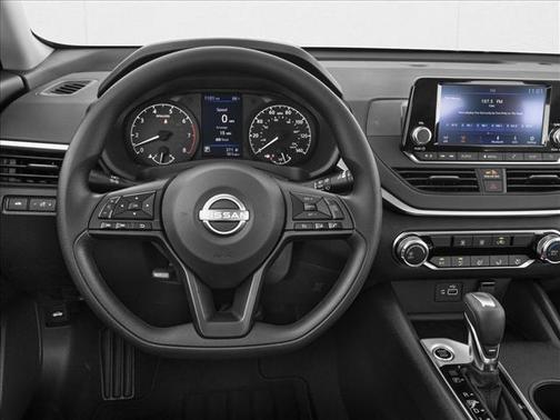 2025 Nissan Altima S FWD