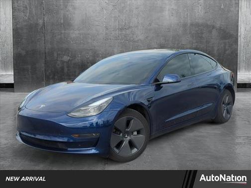 2023 Tesla Model 3 Standard Range