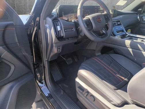 2025 Nissan Armada PRO-4X 4WD