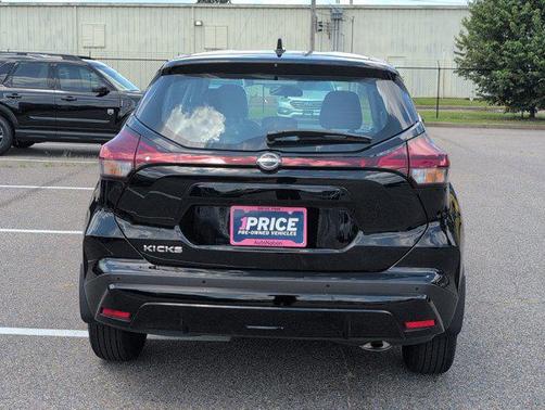 2023 Nissan Kicks S