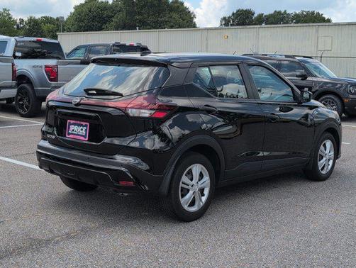 2023 Nissan Kicks S