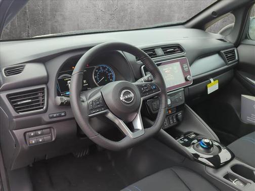 2024 Nissan Leaf SV PLUS