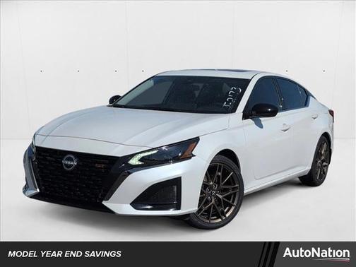 2025 Nissan Altima SR FWD