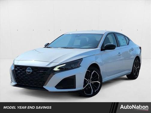 2025 Nissan Altima SR FWD