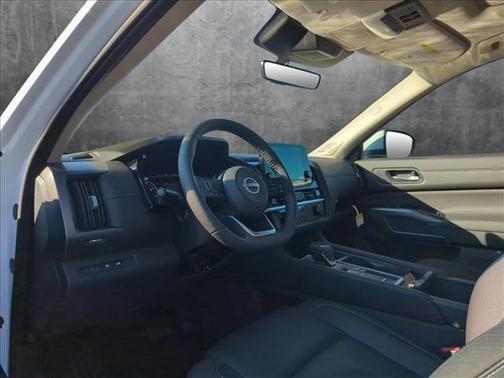 2025 Nissan Pathfinder SL FWD