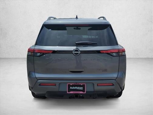 Gun Metallic 2026 Nissan Pathfinder Platinum